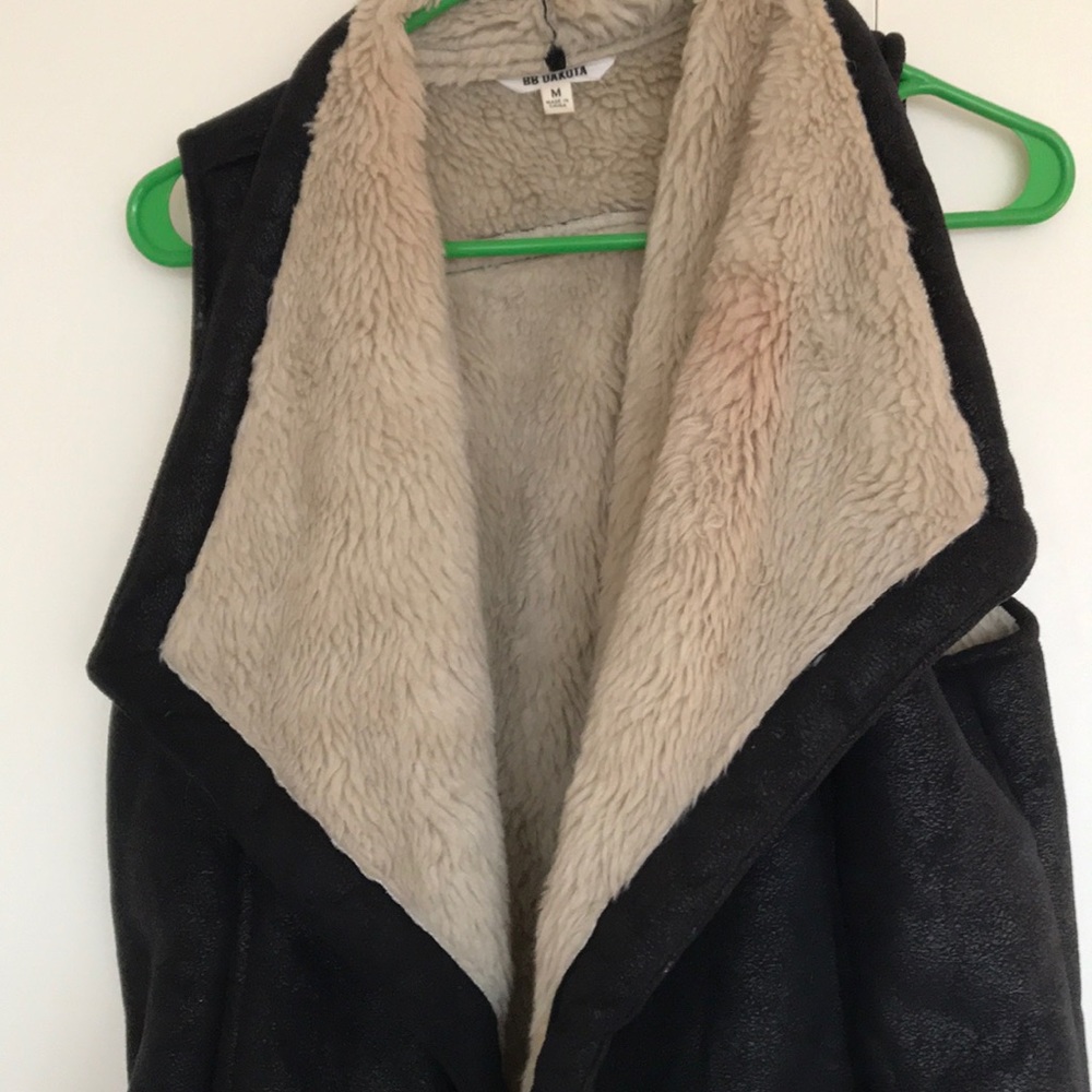Black suede and fur vest